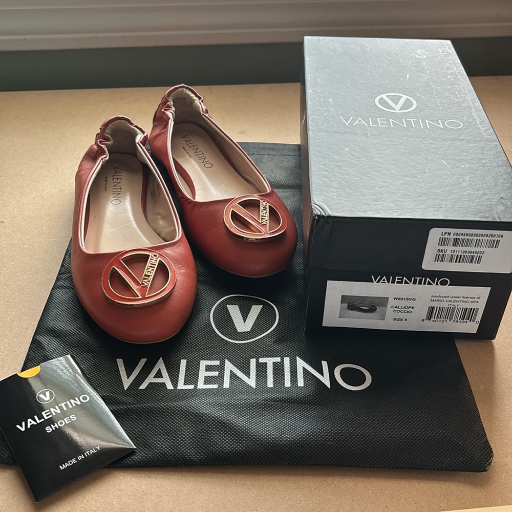 Valentino Calliope Flat